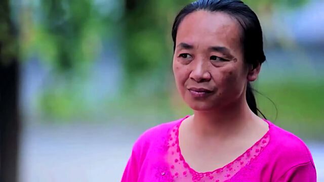 无良大妈竟敢偷走小孩 结局大快人心 热点 头条 华为视频